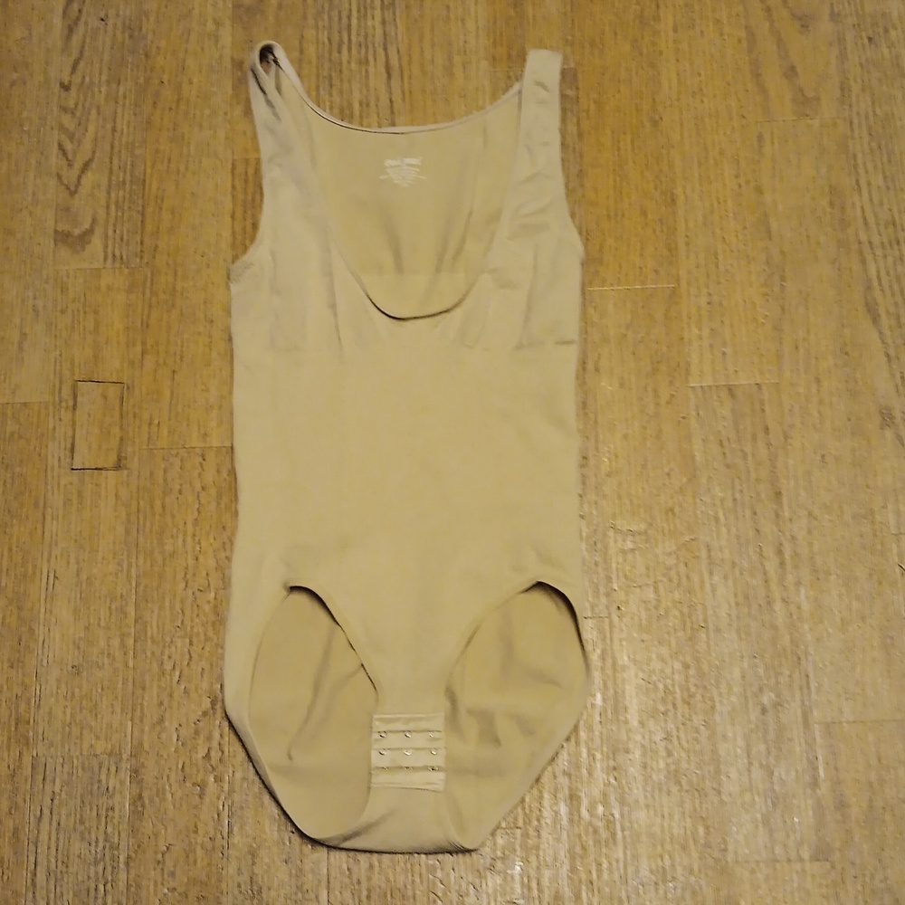 PINK PEARL BODY SUIT GIRDLE